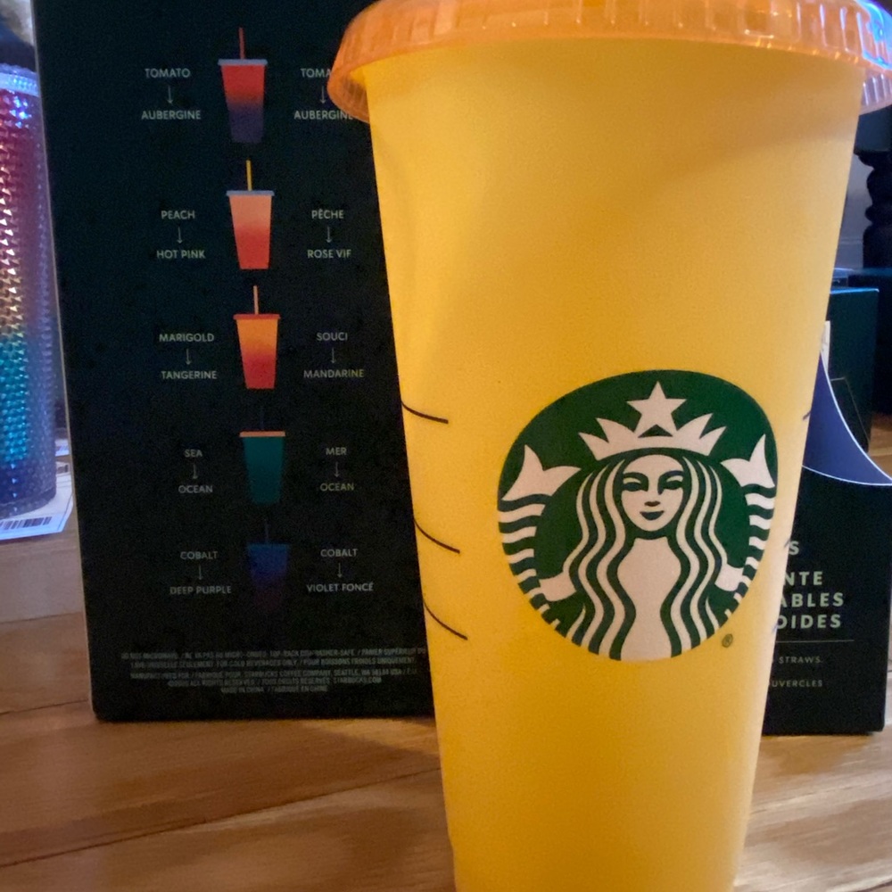 2020 Starbucks Color Change 24oz tumblers marigold